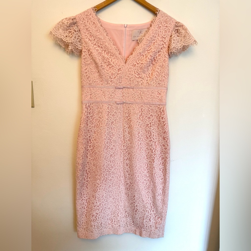 Gal Meets Glam Pink Lace Midi Dress